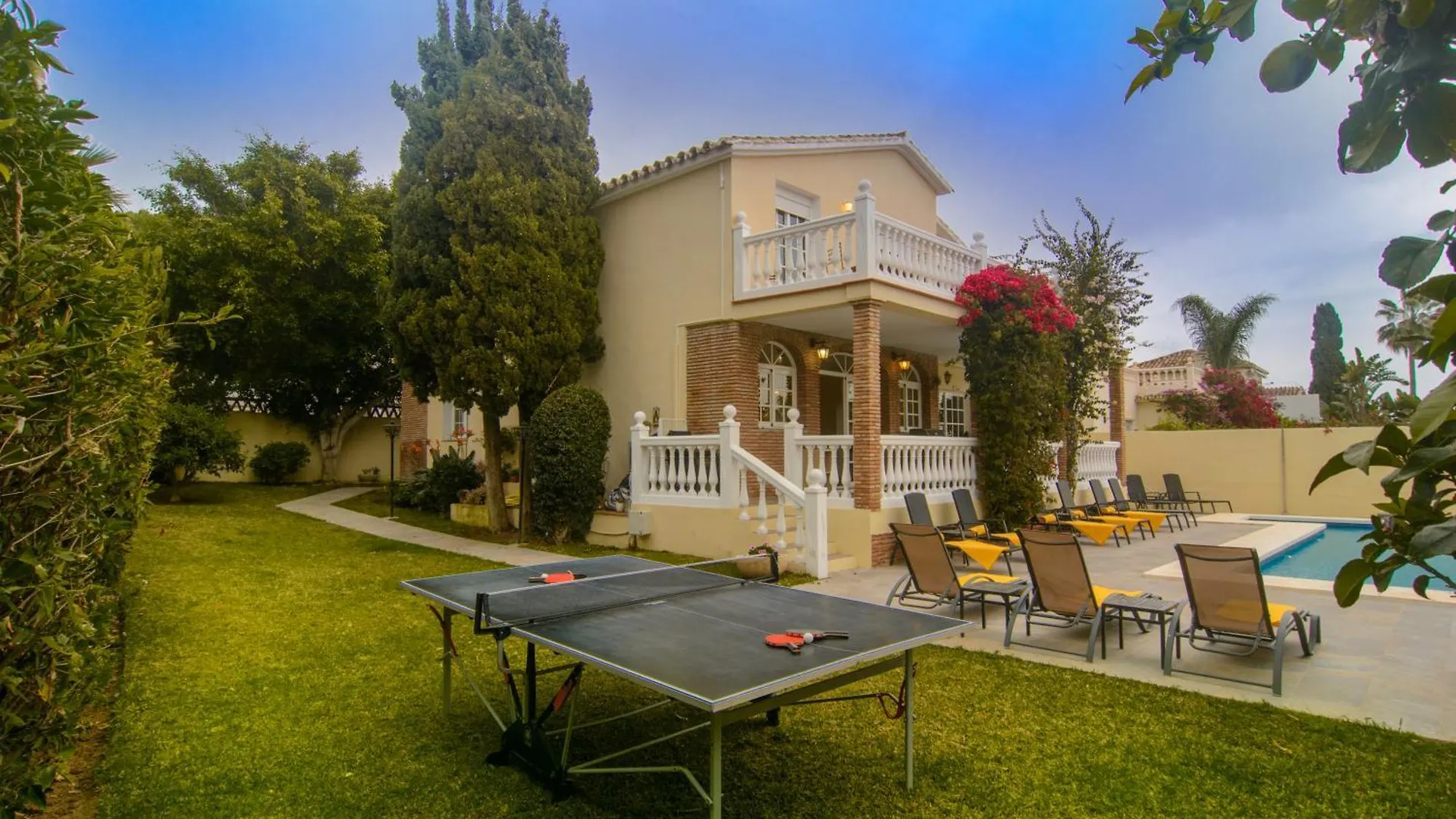 Villa Las Chapas Playa Marbella