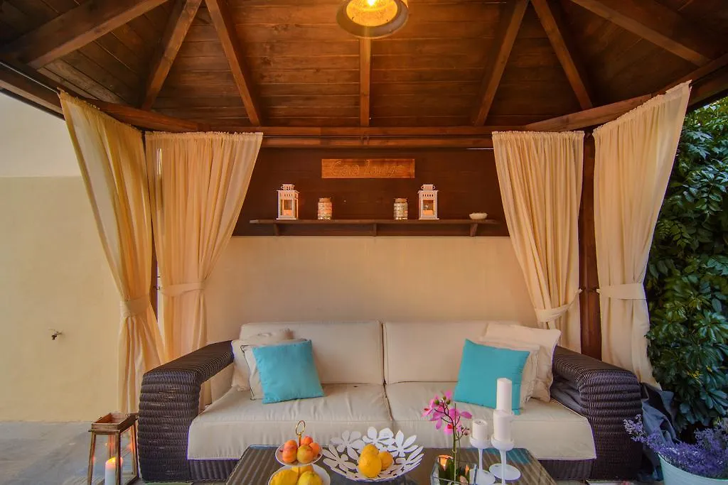 Villa Las Chapas Playa Marbella